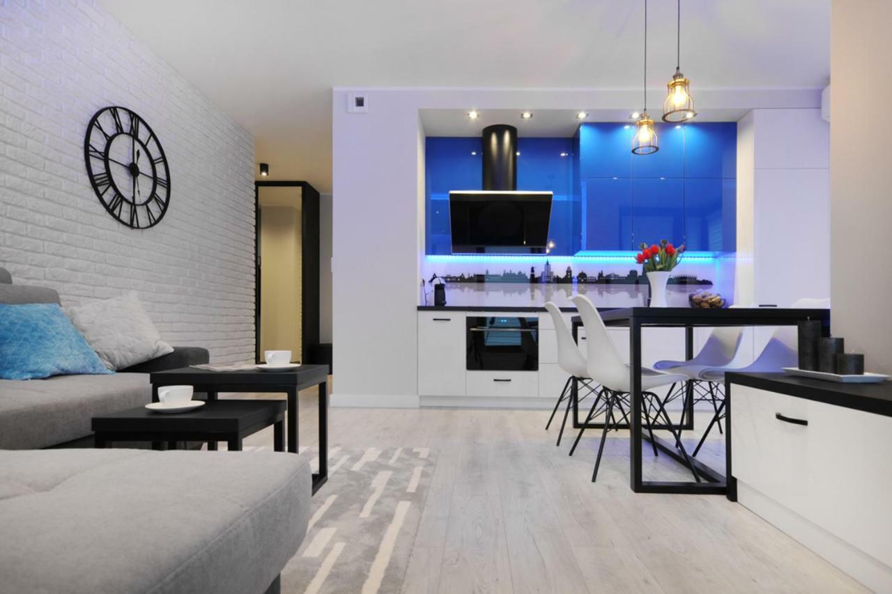 Bulwary Wislane P&O Serviced Apartments With Ac Warsaw Exterior photo