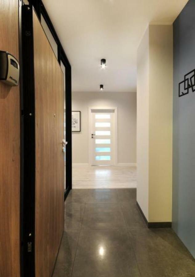 Bulwary Wislane P&O Serviced Apartments With Ac Warsaw Exterior photo